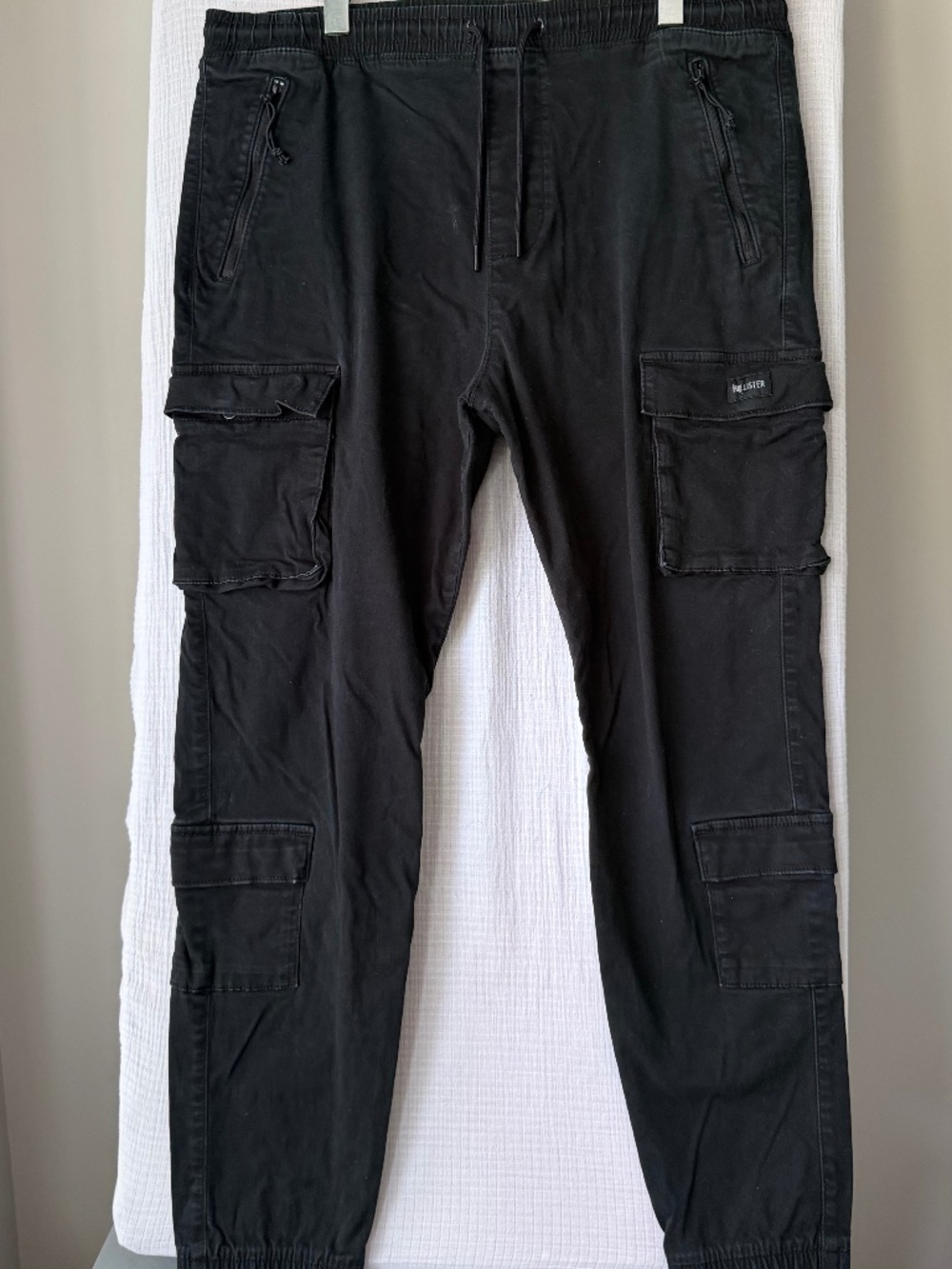 Hollister Men's Black size XL Pocket Advanced Stretch Cargo Jogger Pant